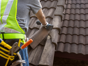 Locating Trustworthy Roof Repair Experts in Glen Burnie